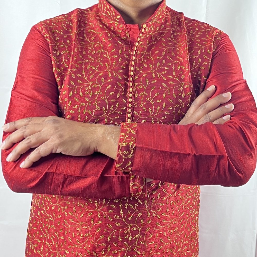 Men's Indian Embroidered Mroon Silk Kurta Set